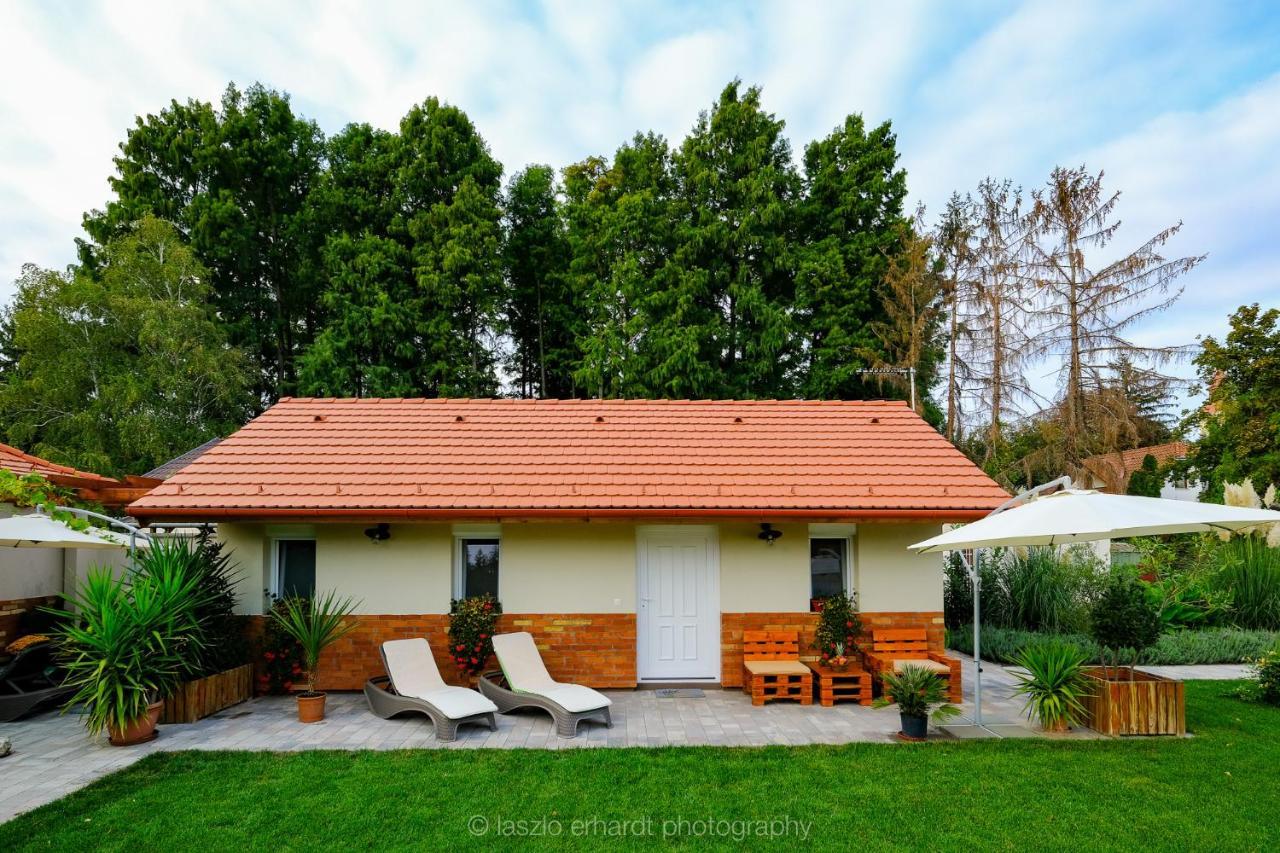 Ciprus Porta Apartmanok Балатонкенезе Экстерьер фото